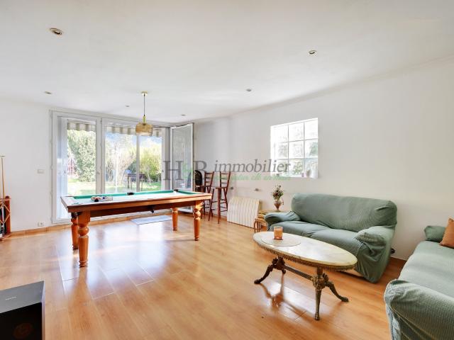 Maison 6 pièces 135 m²