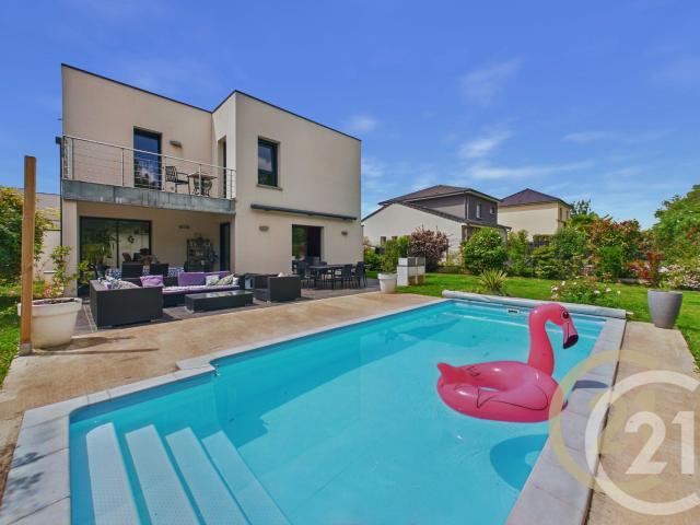 Maison 6 pièces 135 m²