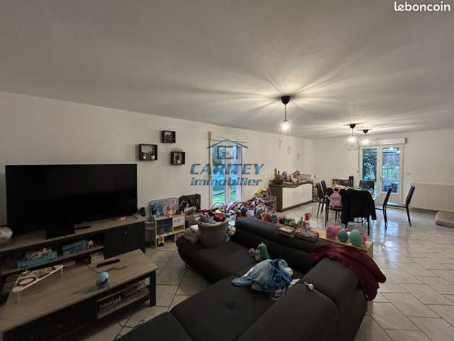 Maison 6 pièces 135 m²