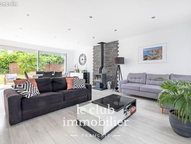 Maison 6 pièces 135 m²