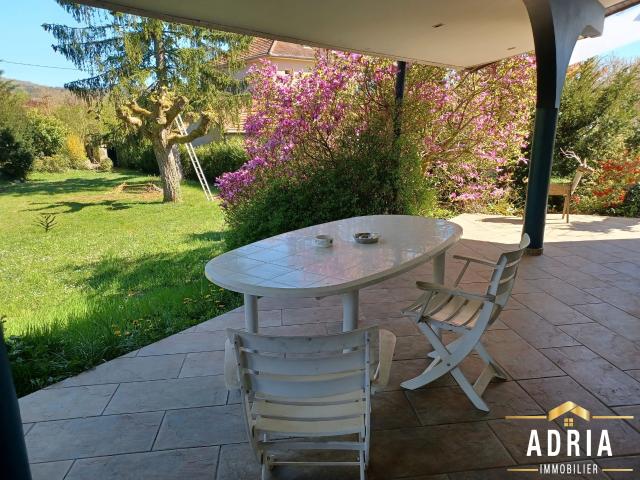 Maison 6 pièces 135 m²