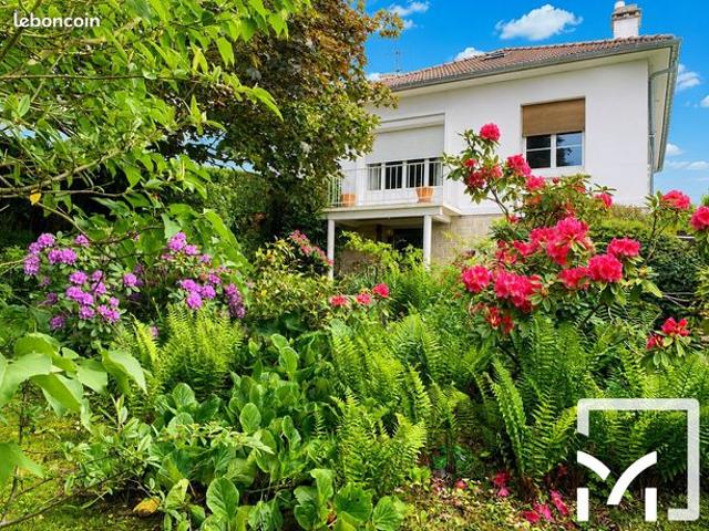 Maison 6 pièces 135 m²