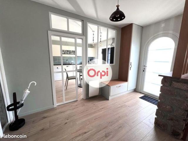 Maison 6 pièces 135 m²