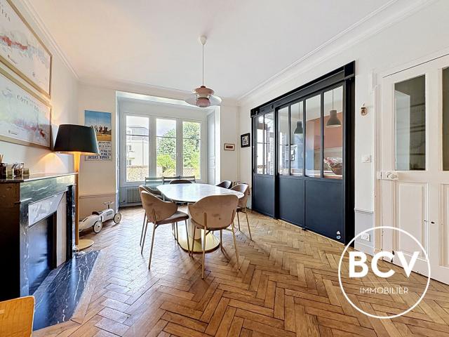 Maison 6 pièces 135 m²