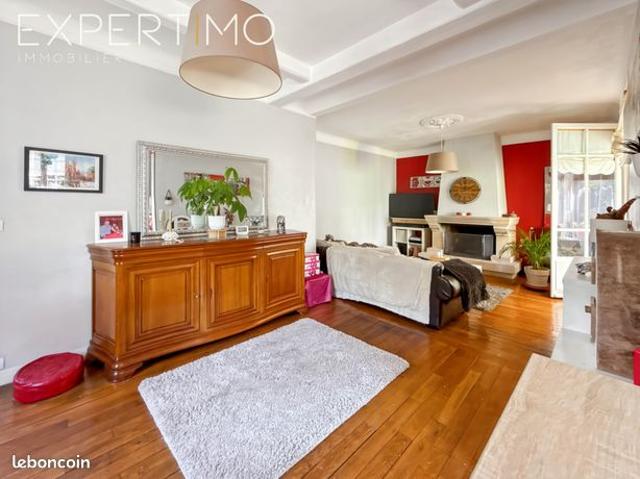 Maison 6 pièces 135 m²