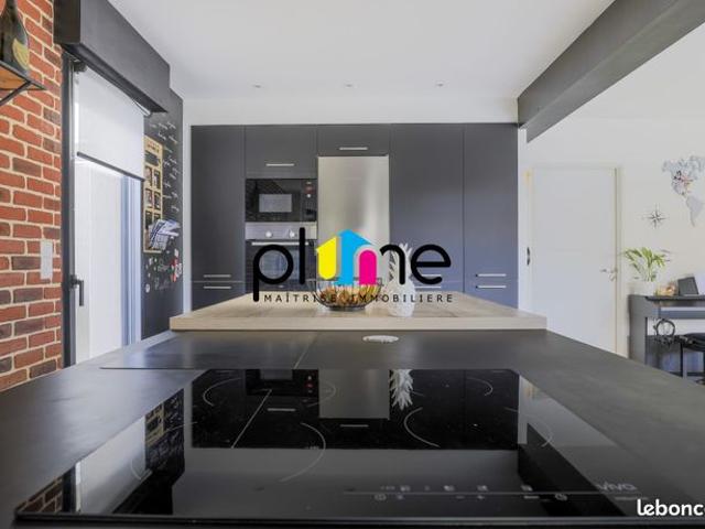 Maison 6 pièces 135 m²