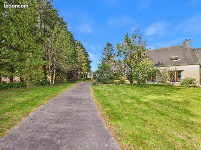 Maison 6 pièces 135 m²