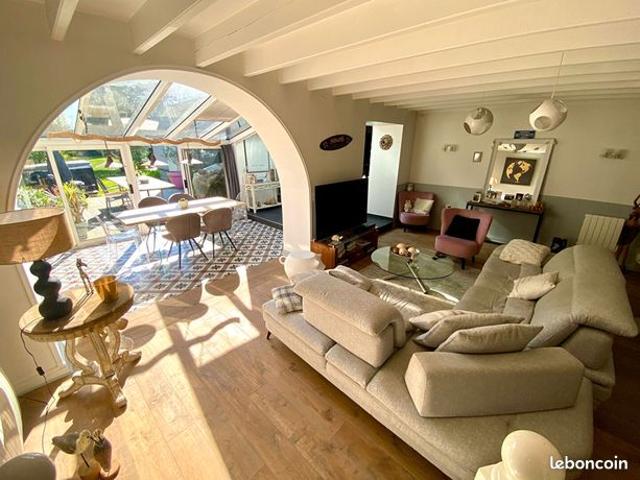 Maison 6 pièces 135 m²