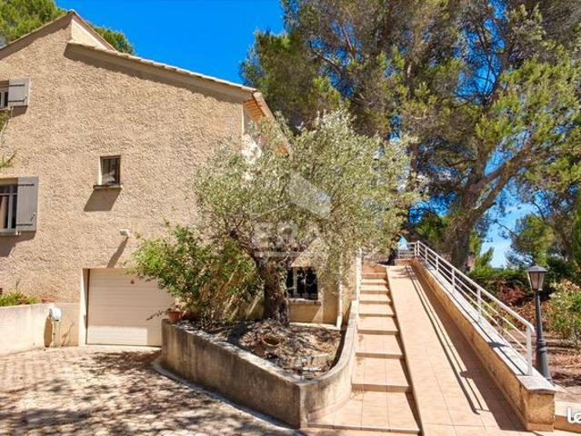 Maison 6 pièces 135 m²