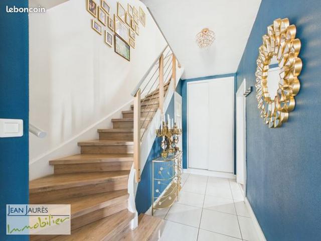 Maison 6 pièces 135 m²