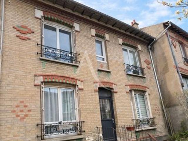 Maison 6 pièces 135 m²
