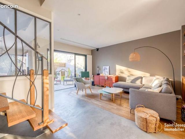 Maison 6 pièces 135 m²
