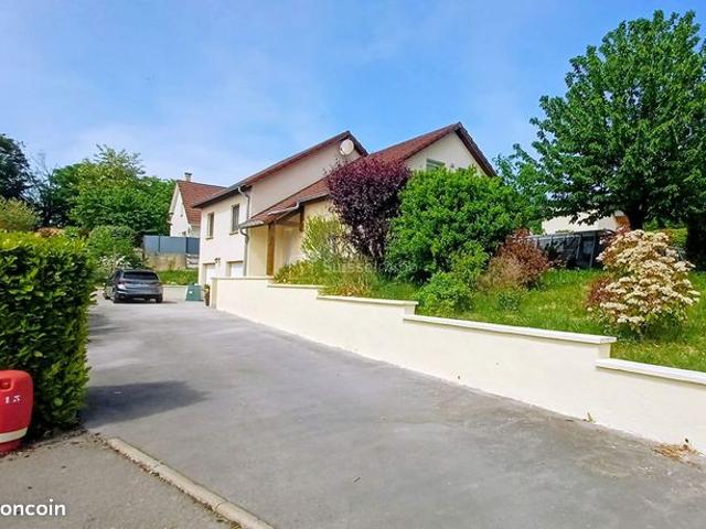 Maison 6 pièces 135 m²