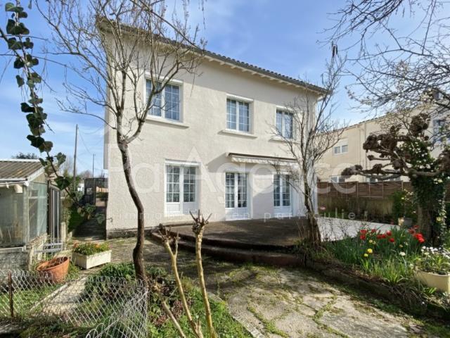 Maison 6 pièces 135 m²