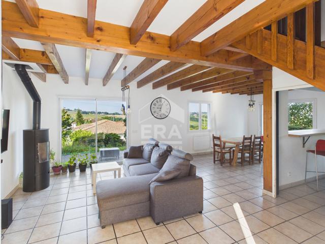 Maison 6 pièces 135 m²