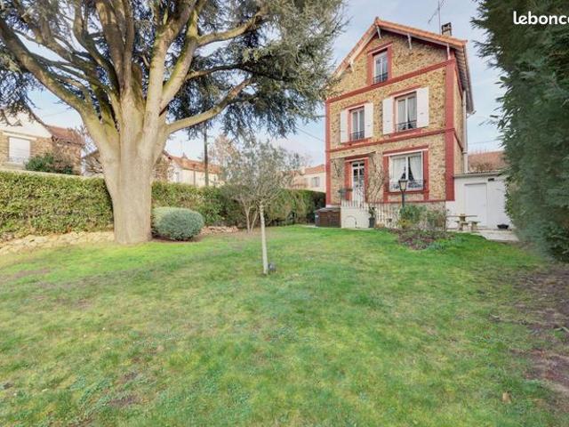 Maison 6 pièces 135 m²