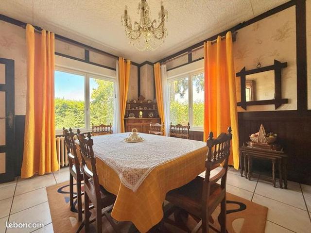 Maison 6 pièces 135 m²