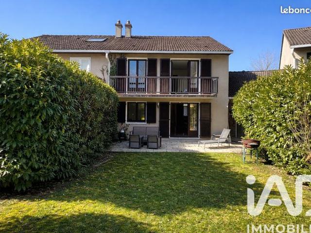 Maison 6 pièces 135 m²