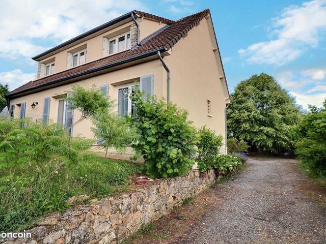 Maison 6 pièces 135 m²
