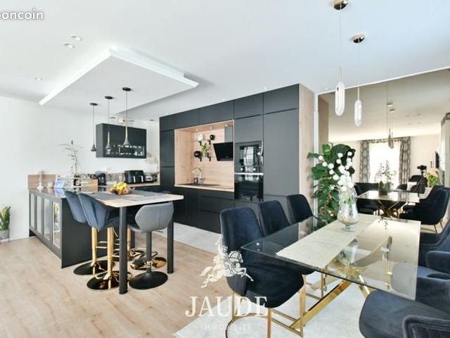 Maison 6 pièces 135 m²