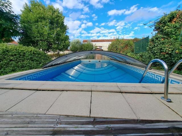 Maison 6 pièces, 135 m² à louer à Le Bouscat 33110