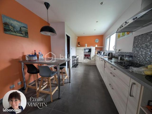 Maison 6 pièces 136 m²