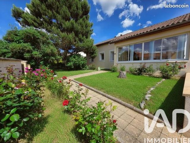 Maison 6 pièces 136 m²