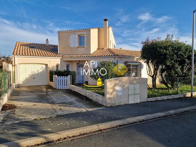 Maison 6 pièces 136 m²