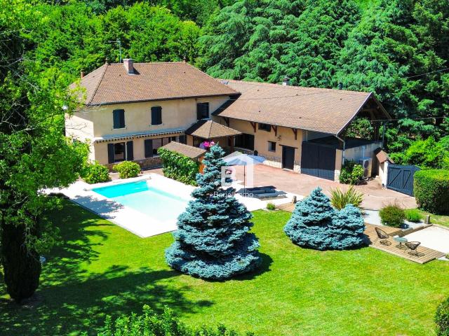 Maison 6 pièces 136 m²