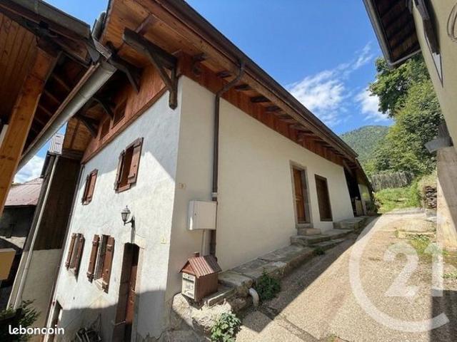 Maison 6 pièces 136 m²