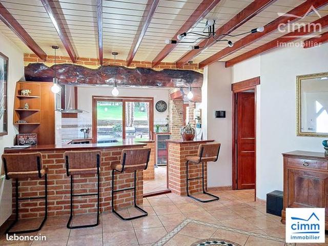 Maison 6 pièces 136 m²