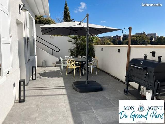 Maison 6 pièces 136 m²