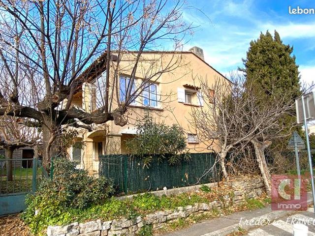 Maison 6 pièces 136 m²
