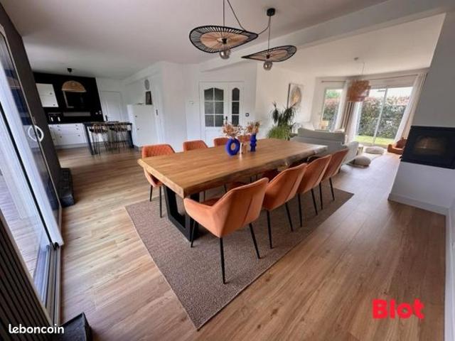 Maison 6 pièces 136 m²