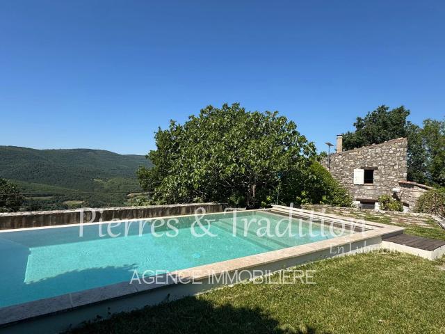 Maison 6 pièces 136 m²