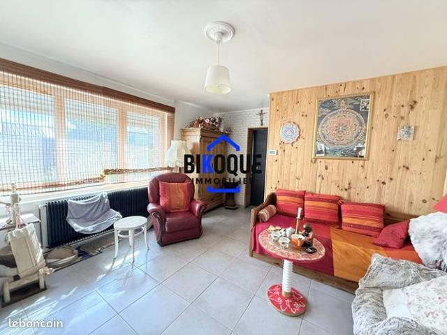 Maison 6 pièces 136 m²