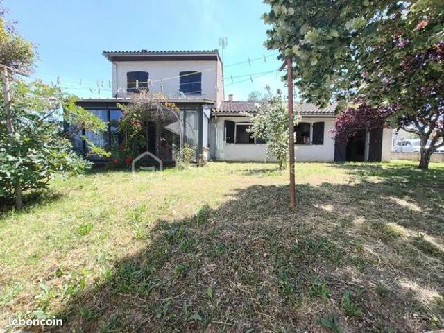 Maison 6 pièces 136 m²
