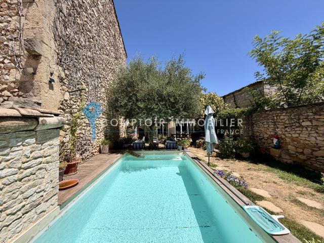 Maison 6 pièces 136 m²