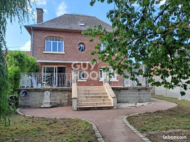 Maison 6 pièces 136 m²