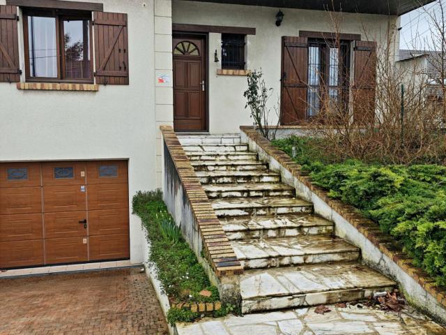 Maison 6 pièces 136 m²