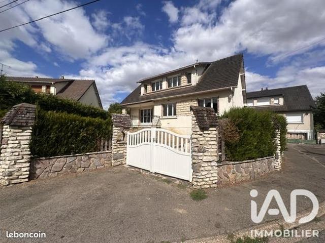 Maison 6 pièces 136 m²