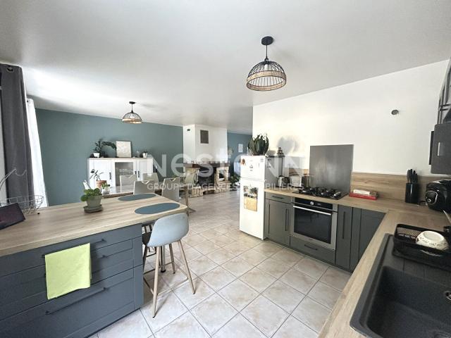 Maison 6 pièces 136 m²