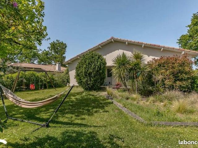 Maison 6 pièces 136 m²