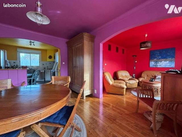 Maison 6 pièces 136 m²