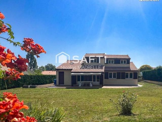 Maison 6 pièces 136 m²