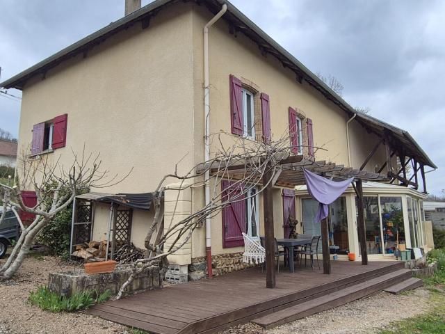 Maison 6 pièces 136 m²