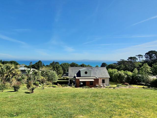 Maison 6 pièces 136 m²