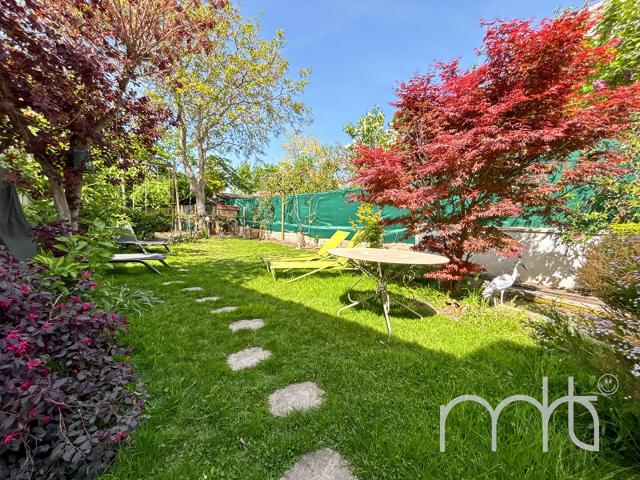 Maison 6 pièces 136 m²