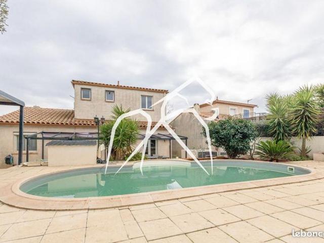 Maison 6 pièces 136 m²