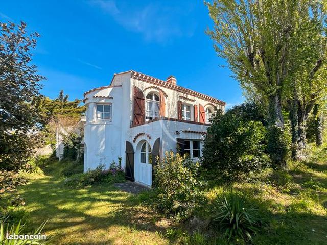 Maison 6 pièces 136 m²